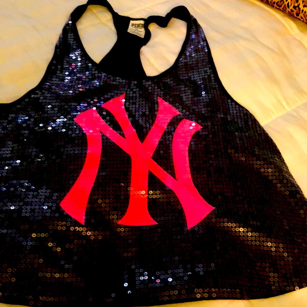 Victoria’s Secret Yankees top